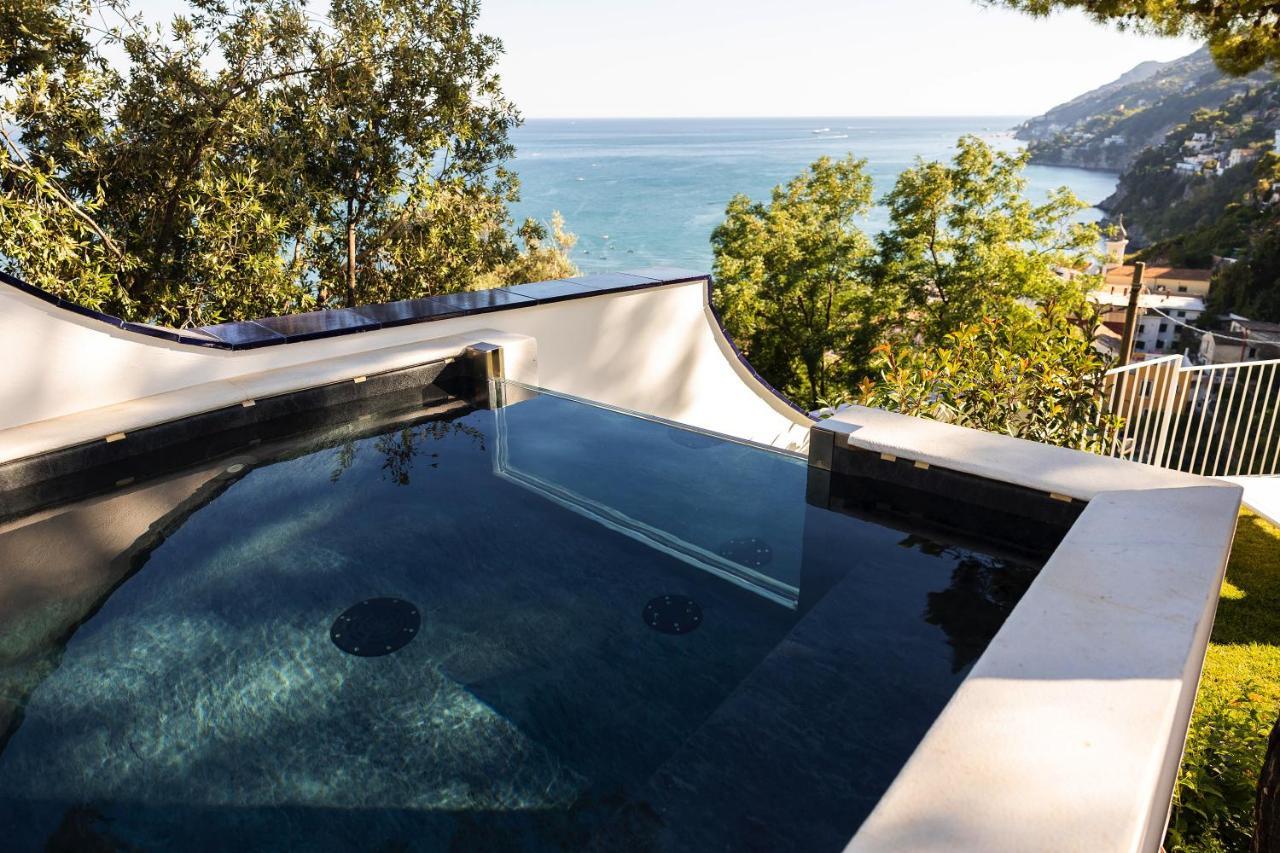 Decori Suites Amalfi Coast - Free Parking Vietri Exterior foto